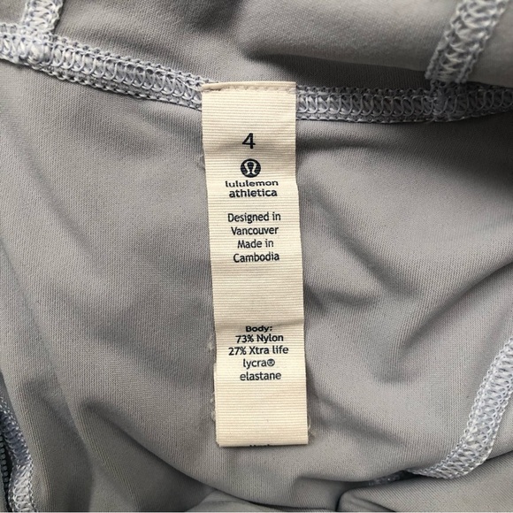 Lululemon Light Grayish Blue Featherweight Hooded 1/4 Zip Long Sleeve Cover Sz 4 - Picture 9 of 9